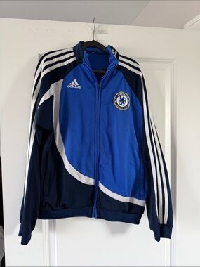 Boys Adidas Chelsea Football  Club jacket size M